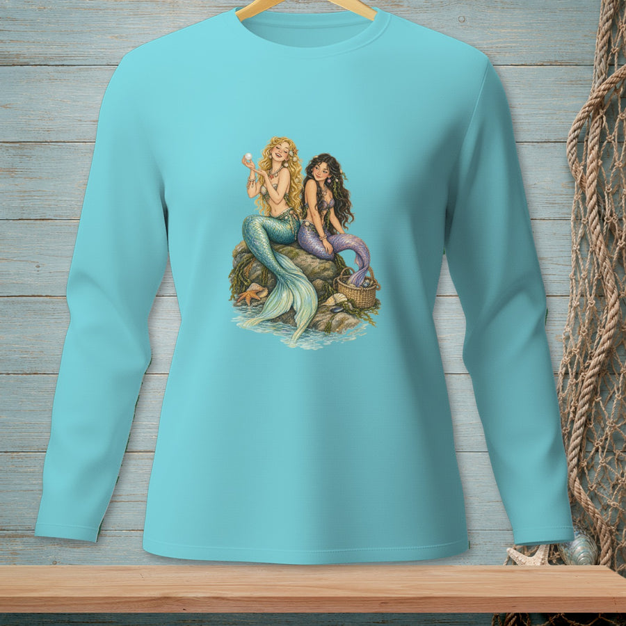 Pearl Clutching Besties ~ Comfort Colors Premium Long Sleeve T-Shirt