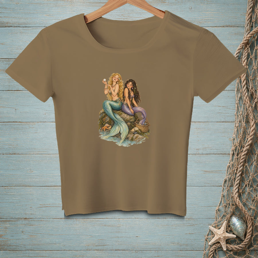 Pearl Clutching Besties ~ Crop Top